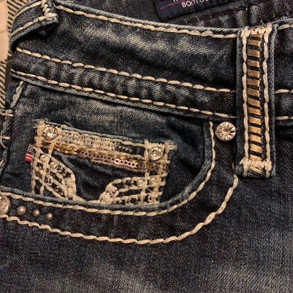 Vigoss Women's Dark Blue Boot Cut Jeans with Embellished Pockets - Picture 9 of 9